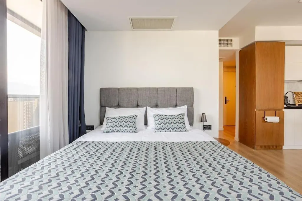 Batumi Sea View Studio 0*,