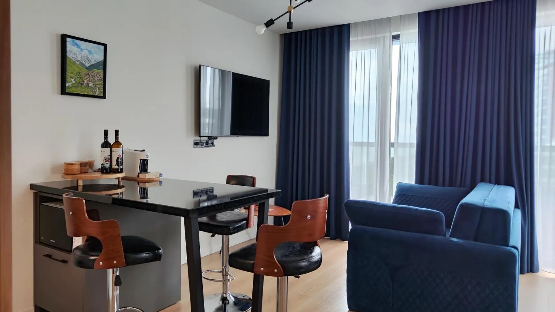 アパート Batumi Sea View Studio
